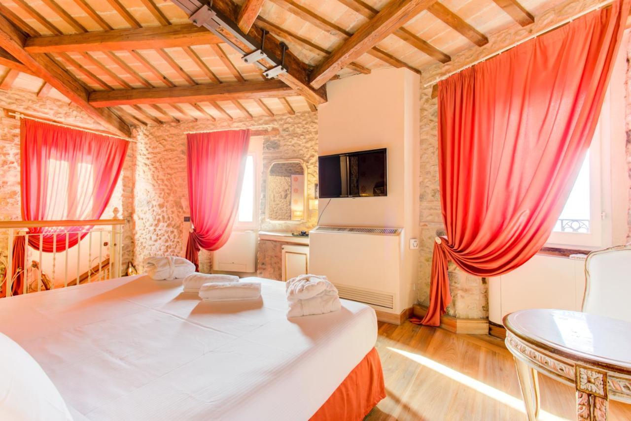 Oste Del Castello Wellness & Bike Hotel Веруккьо Экстерьер фото